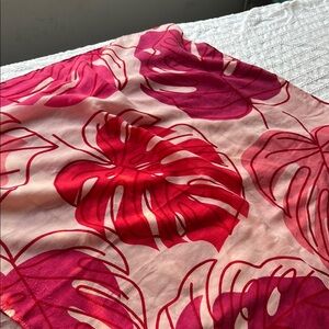 Jessica Simpson Pink and Red Patterned Scarf